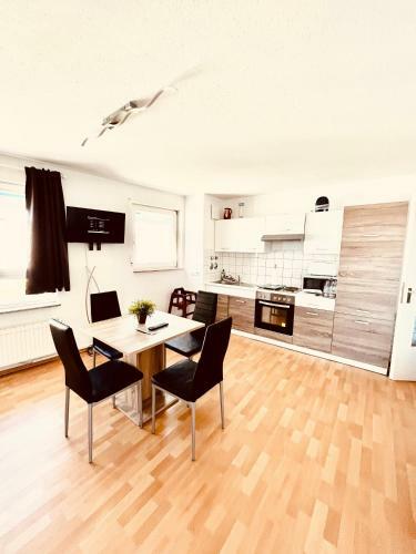 Outletcity Apartment Ferienwohnung Metzingen