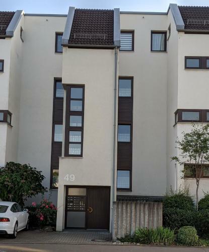 Apartment With Parking Garage