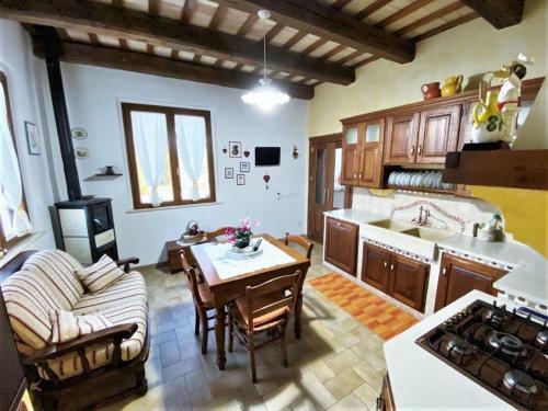 Traditional Holiday Home In Recanati With A Private Pool