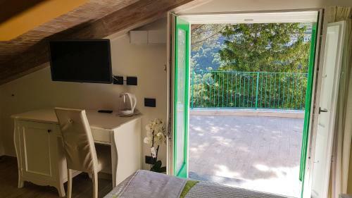 Hostal Duomo Attic (rooms)