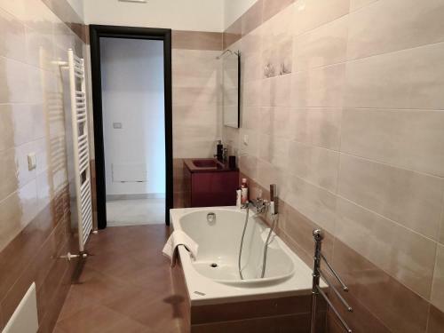 Hostal B&B La Casa Di Giorgia Di Pellicano' Francesca