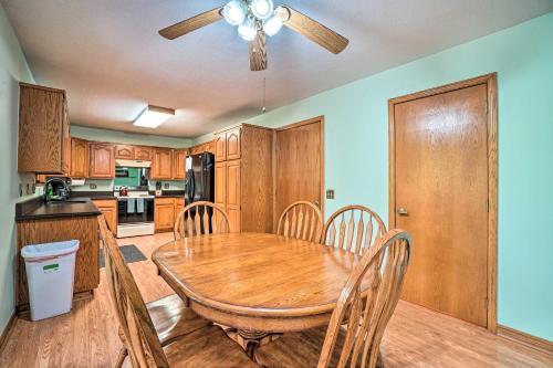 Holiday Island Home - 9 Mi To Eureka Springs