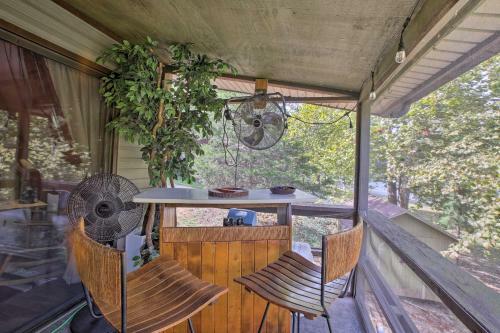 Lakefront Table Rock Home - 2 Porches And Kayaks