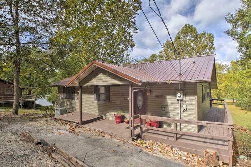 Lakefront Table Rock Home - 2 Porches And Kayaks
