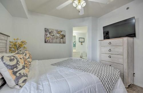 Apartamento Comfy Waterfront Condo With Boat Slip And Balcony