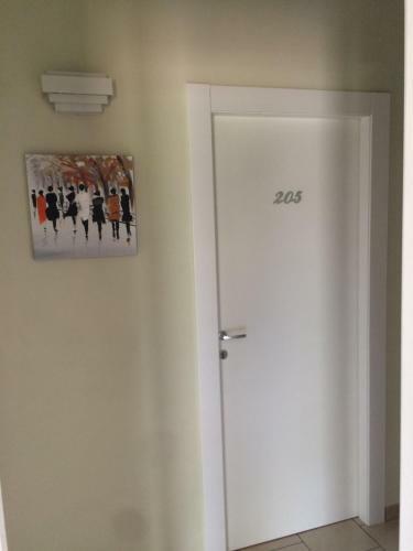 Hostal Affittacamere" Santa Lucia"