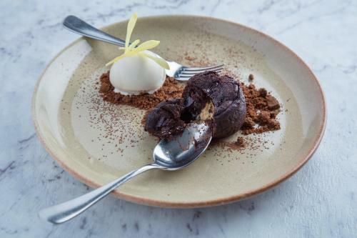 Townhouse Hotel