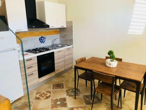 Simone Home