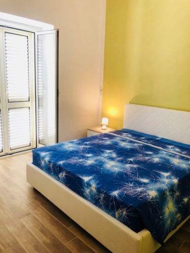 Simone Home
