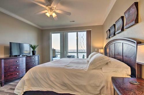 Apartamento Lands End Condo With Resort Perks And Balcony!