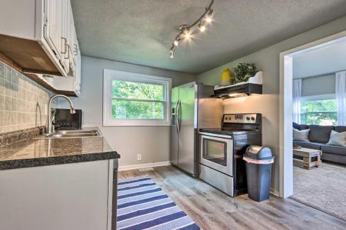 Osage Beach Family Hideaway On No-wake Cove!