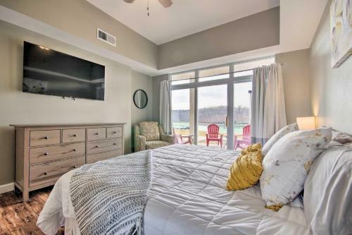 Apartamento Updated Lakefront Condo And Patio And Pool Access