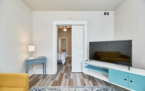 Apartamento 1 Bd Apt Near Forest Park, Science Center & Dining