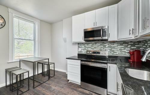 Apartamento 1 Bd Apt Near Forest Park, Science Center & Dining