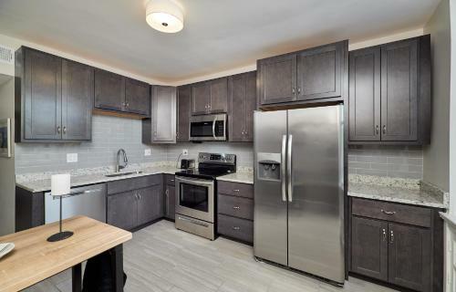 Apartamento Forest Park, Science Center, Bjc & Cwe Restaurants