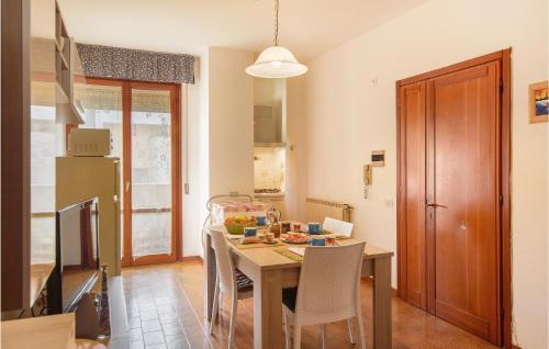 Stunning Apartment In Rosignano Marittimo With 2 Bedrooms