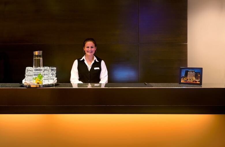 Hotel Flemings(.)