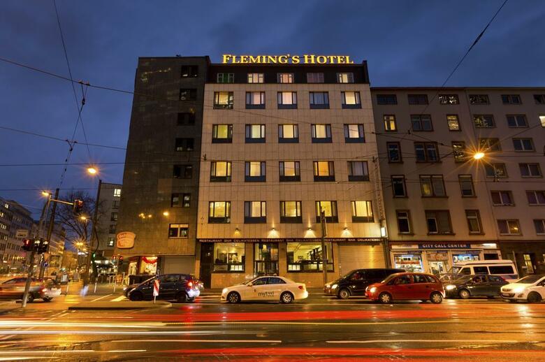 Hotel Flemings(.)