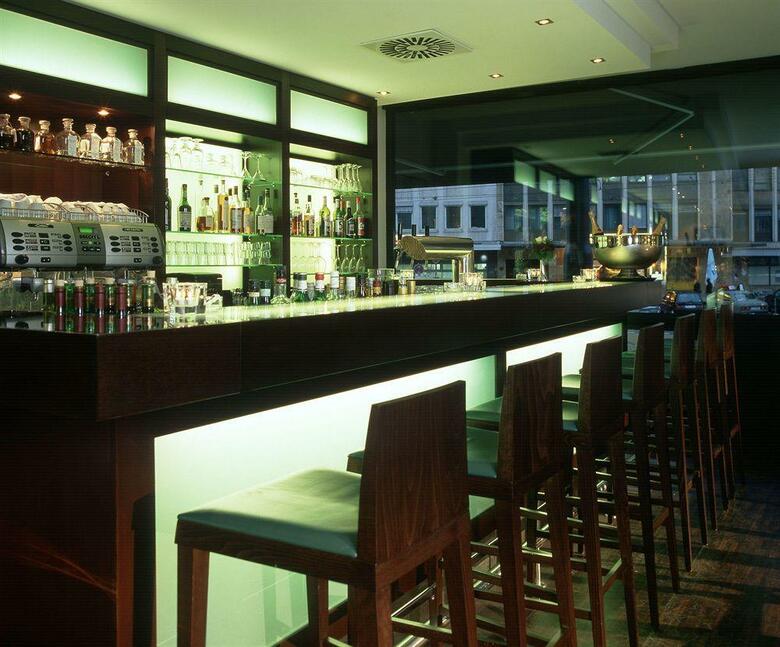 Hotel Flemings(.)