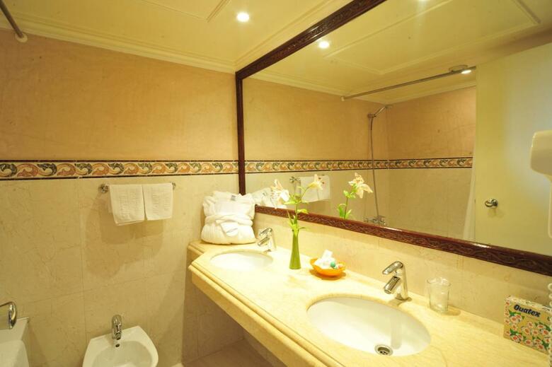 El Andalous Lounge & Spa Hotel