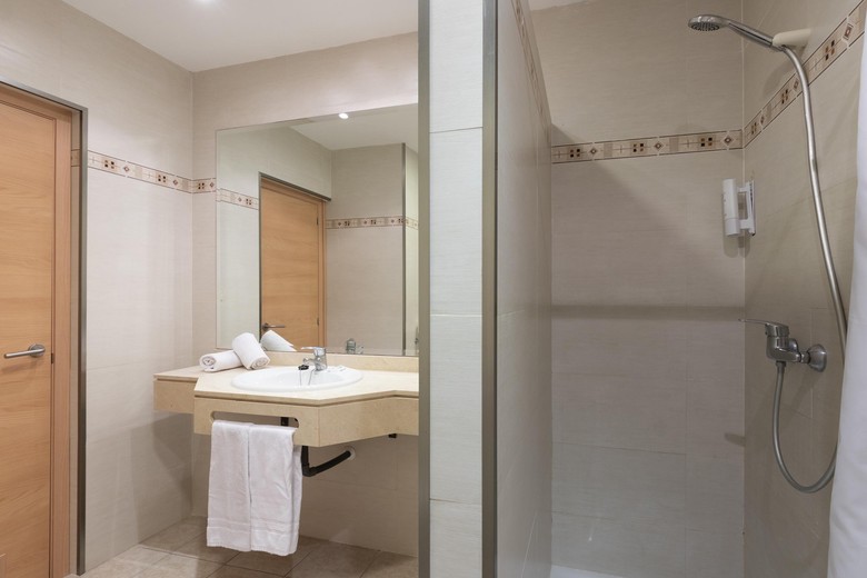 Hotel Palia La Roca