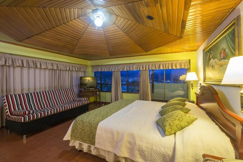 Hotel Don Lolo