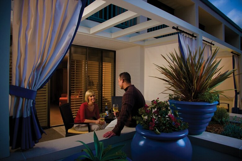 Portola Hotel & Spa