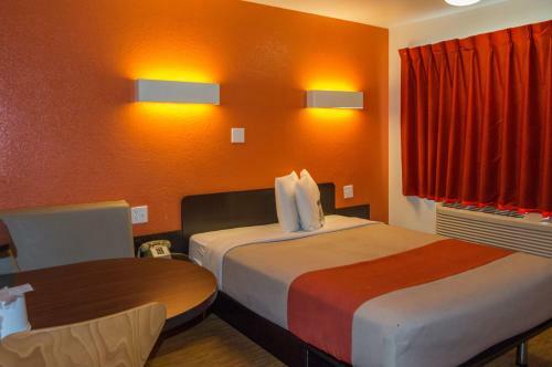Motel 6 Ardmore