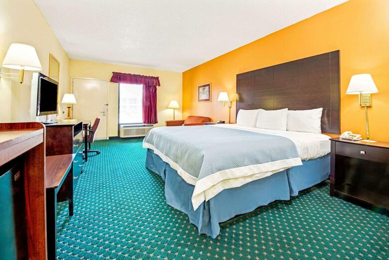 Hotel Days Inn - Covington