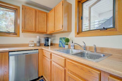 Apartamento 3 Bedroom Remoldeled Apt, 4 Blocks From Downtown