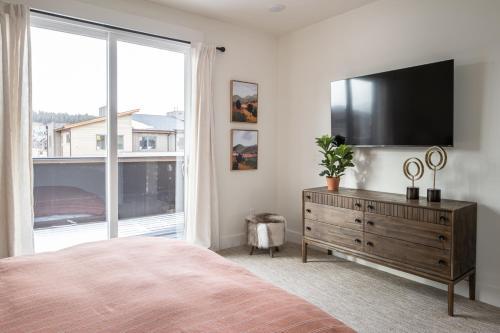 Uplands View Condo 78
