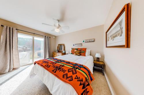 Firelight Chalet 94
