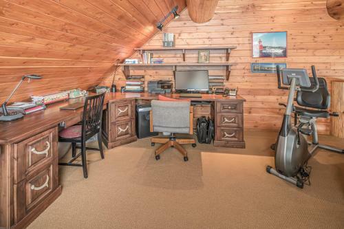 Moon Rider Ski Chalet