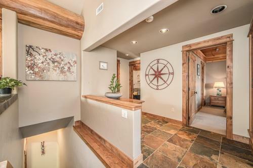 Moon Rider Ski Chalet