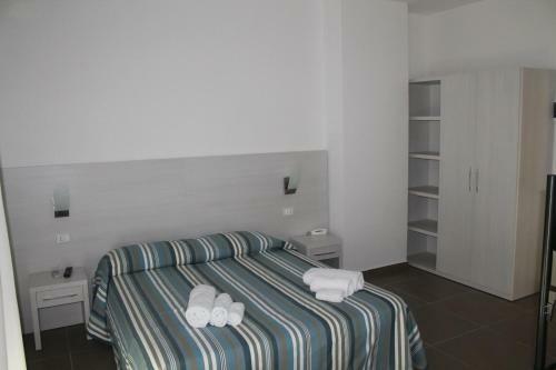 Hotel Gin