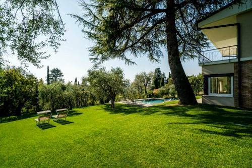 Villa Dei Lauri - Villa Vista Lago Con Piscina