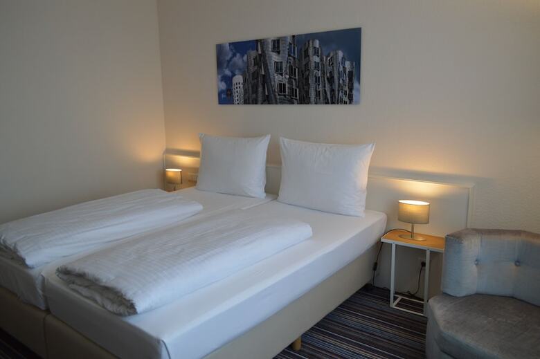 Hotel Astra