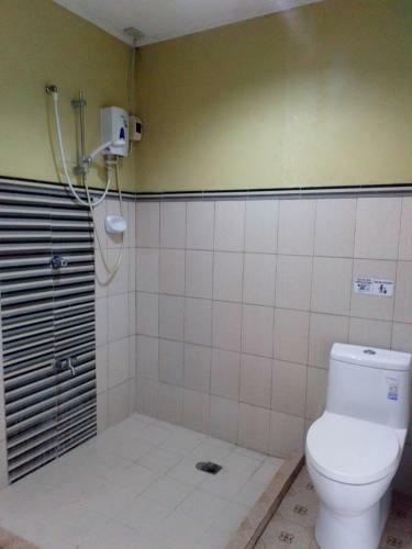 Hostal Makabata Guesthouse