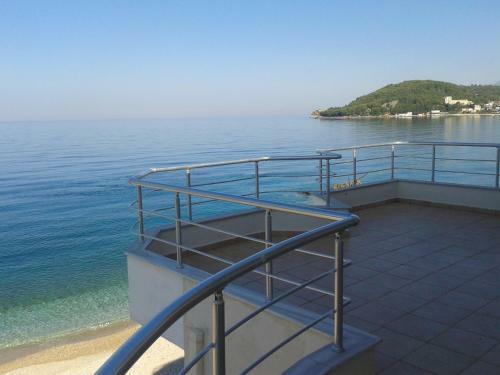 Hostal Magic Ionian Apartments & Rooms