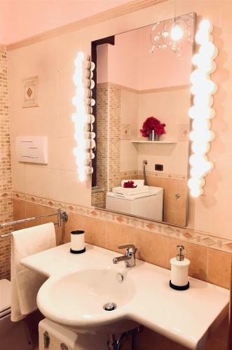 Apartamento Salerno Historic Center Lovely Flat