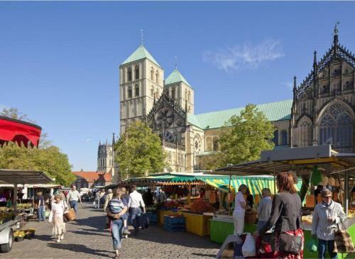 Schickes, Stilvolles Und Helles Apartment In M�nster