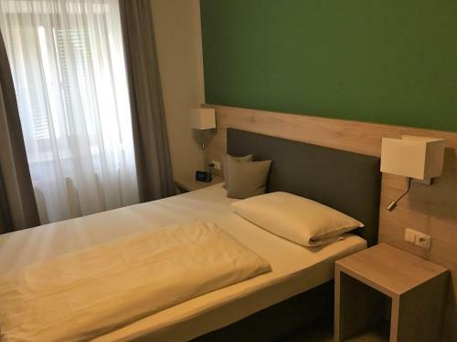 Hostal Eberl Hotel-pension M�nchen Feldmoching