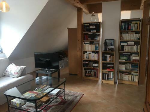 Apartamento Helle Und Ruhige Dachgeschosswohnung
