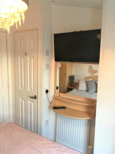 Revamped & Upgraded 6 Berth Static Caravan On Southview Skegness