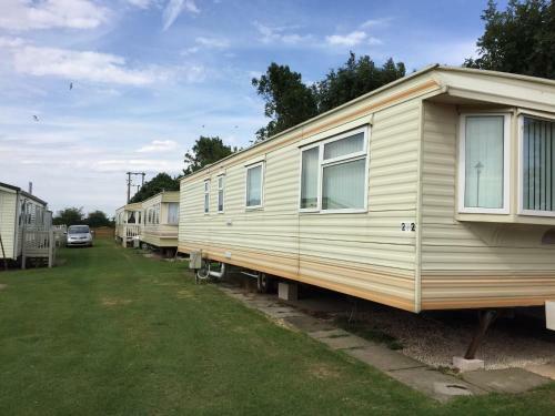 Spacious Caravan With Dg, Ch & Veranda