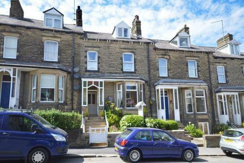 Westfield House - Characterful 7 Bedroom Townhouse