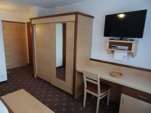 Hostal G�stehaus Sch�pf
