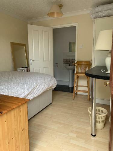 Hostal Cranmore Guest House