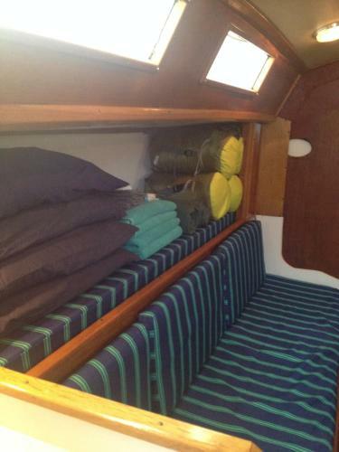 Yacht Highwayman