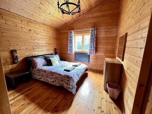 Heron Lodge, Lake Pochard